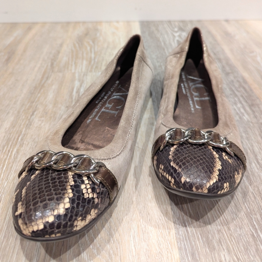 AGL Women's Size 38.5 Tan Snakeskin Chain Cap Toe Ballet Leather & Suede Flats